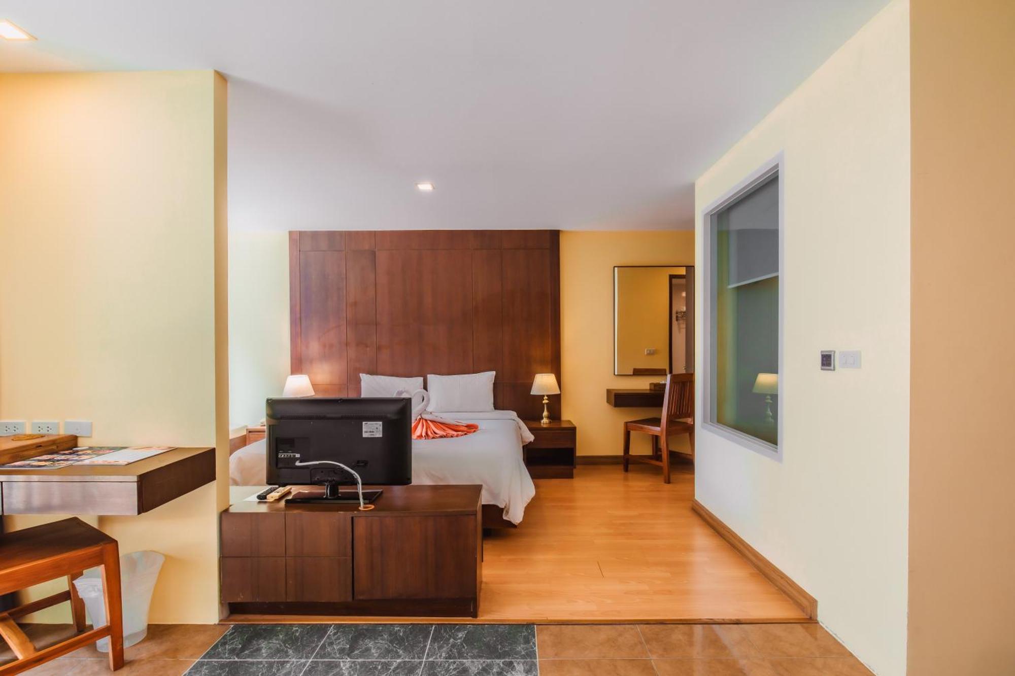 Elite Suites Patong By Bauman Residence Ngoại thất bức ảnh