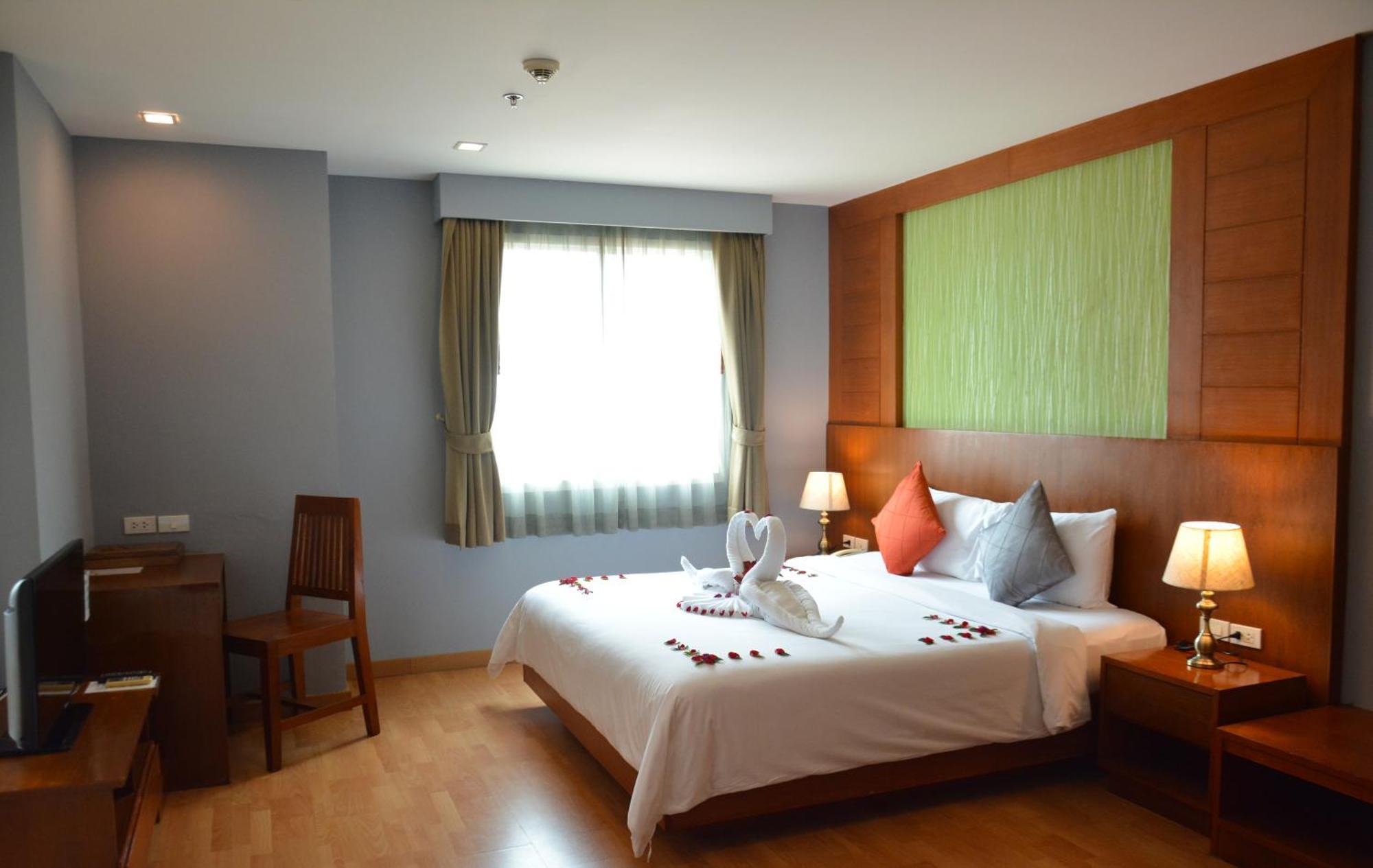 Elite Suites Patong By Bauman Residence Ngoại thất bức ảnh